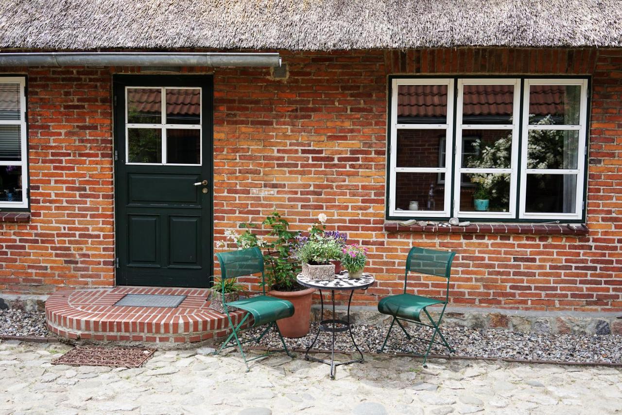 "Haus Auf Dem Berg" Leilighet Westensee Eksteriør bilde
